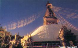 Swayambunath stupa.jpg (8550 bytes)